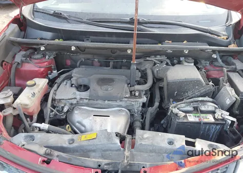 2015 Toyota Rav4 Xle from USA, damaged, VIN 2T3WFREV6FW162205